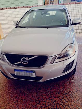 VOLVO XC60 2.0 T5 DYNAMIC FWD TURBO GASOLINA 4P AUTOMÁTICO